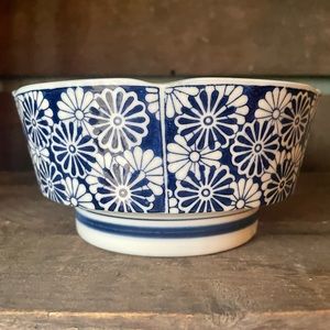 Vintage OMC Otagiri Japan Blue & White Flower Floral Ceramic Rice Bowl